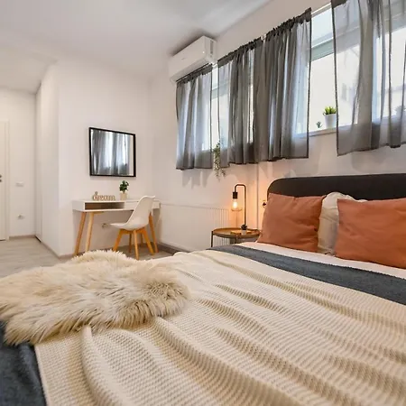 Splendid 2br With Breathtaking Views Of Casa Poporului * Bucharest