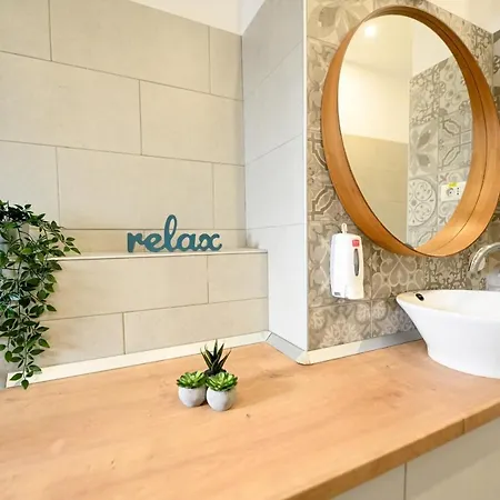 Splendid 2br With Breathtaking Views Of Casa Poporului