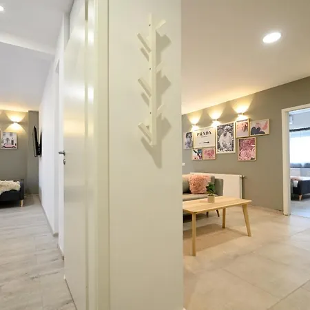 Apartment Splendid 2br With Breathtaking Views Of Casa Poporului