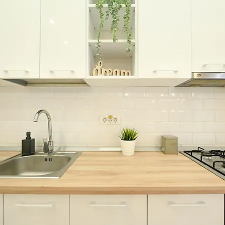 Apartment Splendid 2br With Breathtaking Views Of Casa Poporului *