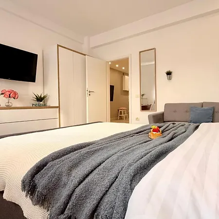 Splendid 2br With Breathtaking Views Of Casa Poporului * Bucharest