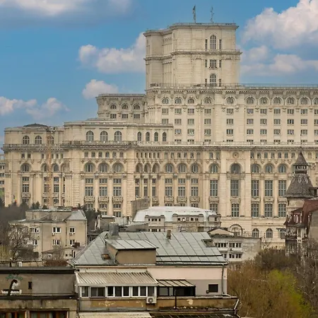 Splendid 2br With Breathtaking Views Of Casa Poporului Apartamento Bucarest