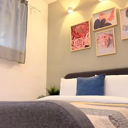 Appartement Splendid 2br With Breathtaking Views Of Casa Poporului Boekarest