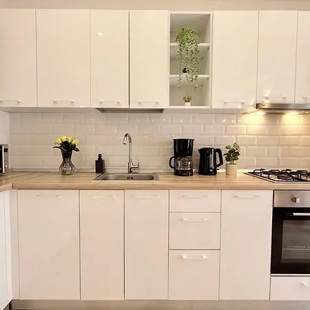 Splendid 2br With Breathtaking Views Of Casa Poporului דירה