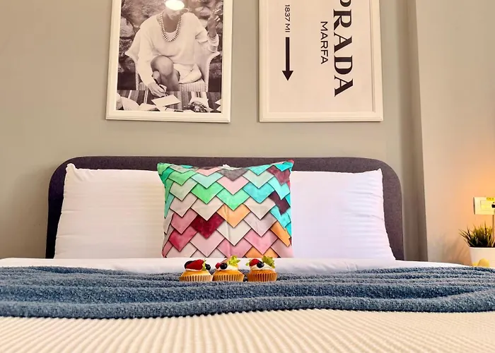 Splendid 2br With Breathtaking Views Of Casa Poporului Bucareste