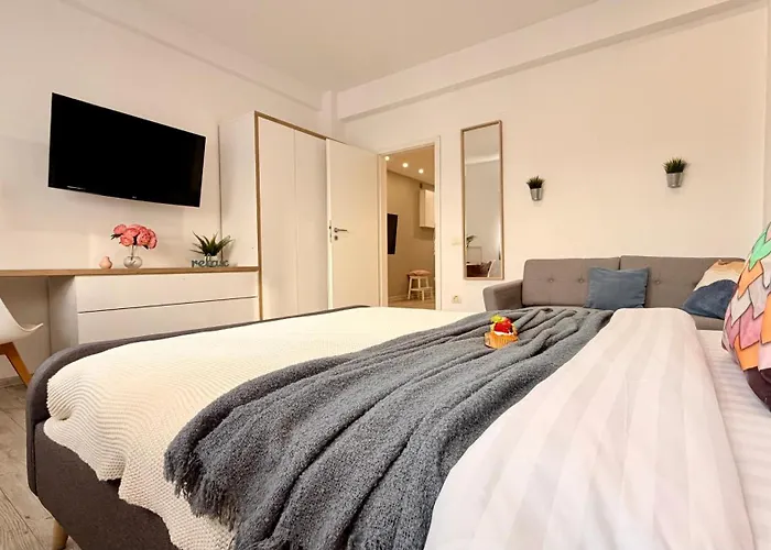 Splendid 2br With Breathtaking Views Of Casa Poporului * Bucharest