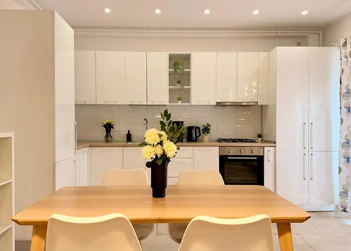 Splendid 2br With Breathtaking Views Of Casa Poporului Bukarest