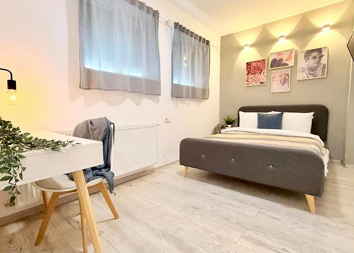 Splendid 2br With Breathtaking Views Of Casa Poporului Апартаменти Бухарест