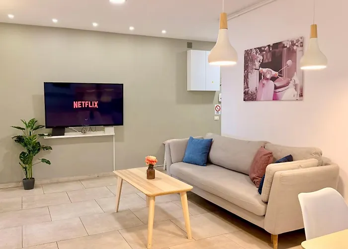 Splendid 2br With Breathtaking Views Of Casa Poporului Appartamento *